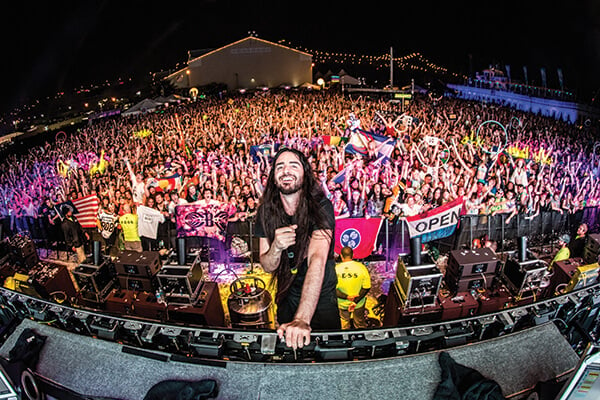 Bassnectar-Press-Pic-BUKU-2015-Photo-by-aLIVE-Coverage-HighRes