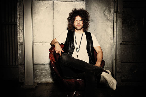 COVER STORY: Interview with WOLFMOTHER’S Andrew Stockdale