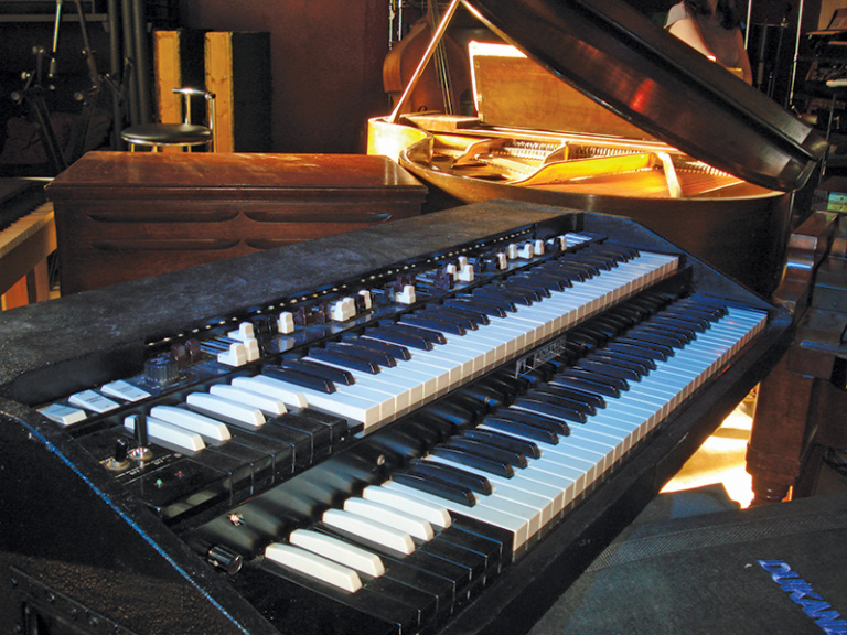 Turning Hammond Organs into MIDI Controllers Performer Mag