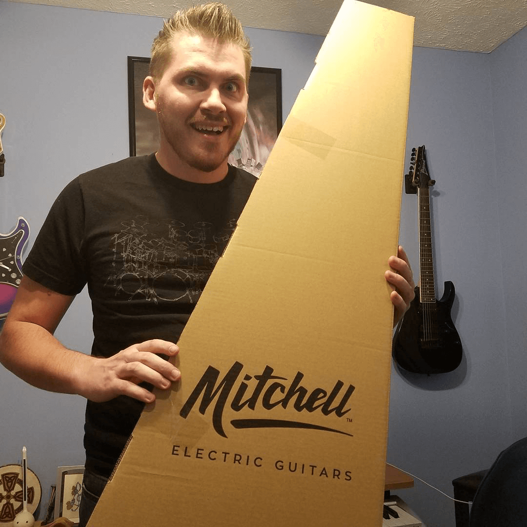 Mat from Artificial Fear Shreds on his new Mitchell MD400 Guitar