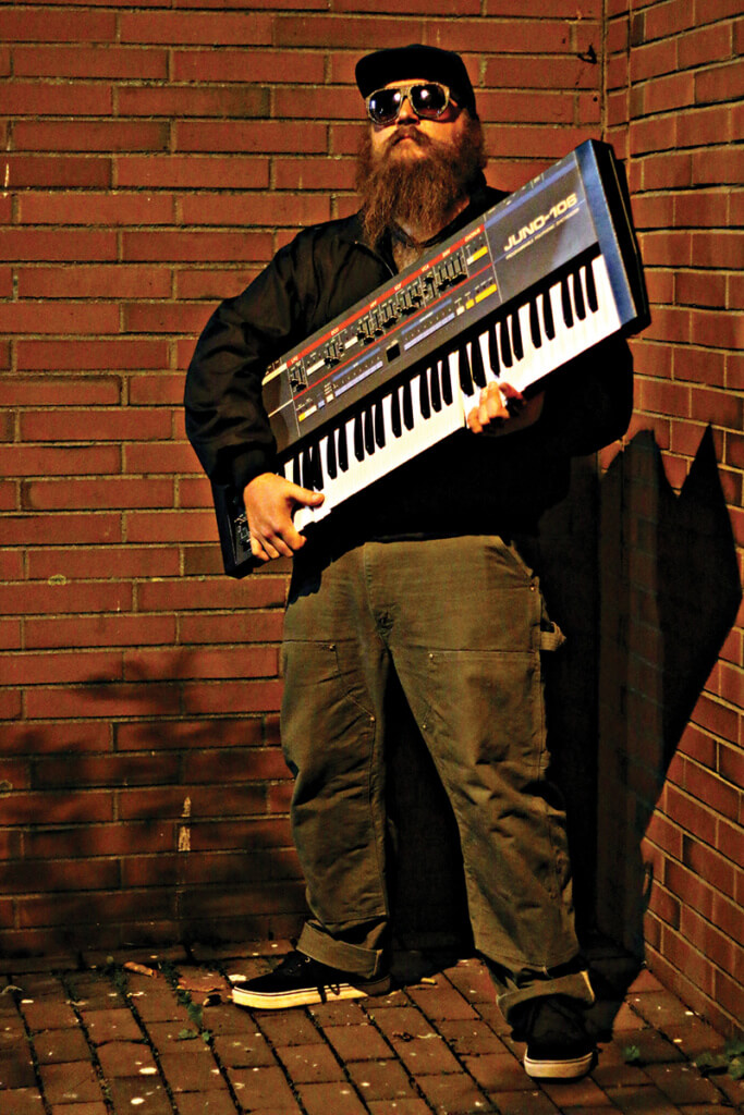 Tyler Quist of Jaw Gems and his Roland Juno-106