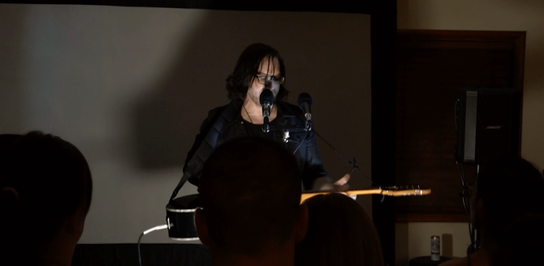 VIDEO: MikelParis Gives a Full Performance with the Bose S1 Pro
