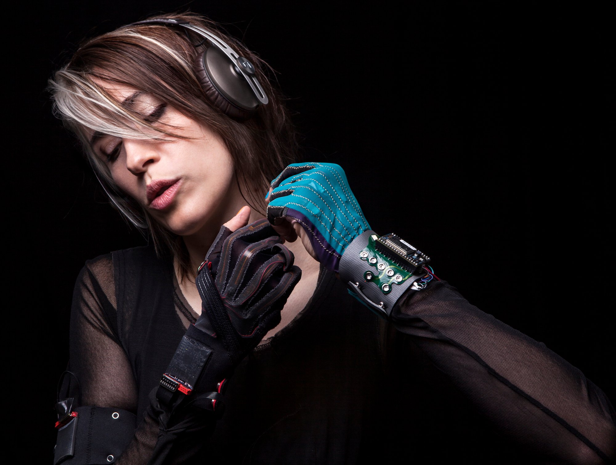 Imogen Heap Innovates Music Production With Wearable Technology Project