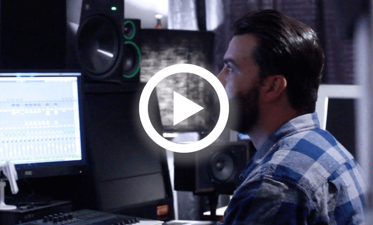 [VIDEO] Nick Ray tracks vocals with the Mackie Onyx Artist 1•2 USB Interface