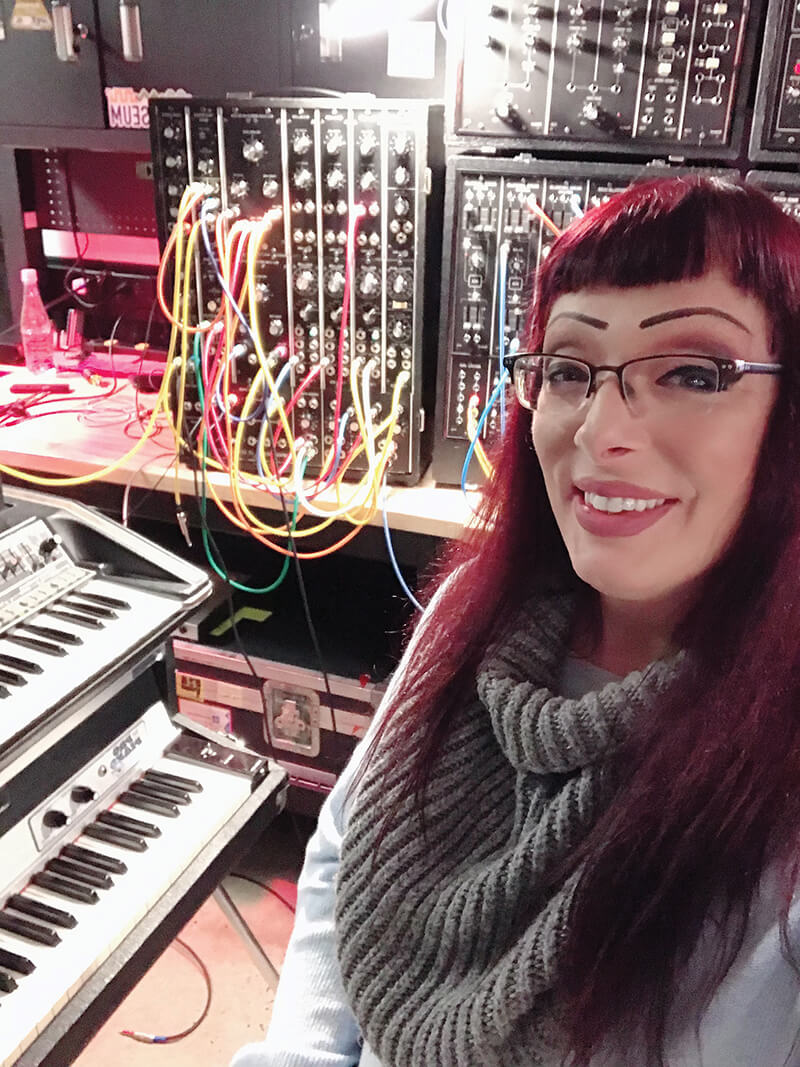 Interview: Synth Sorceress Lisa Bella Donna
