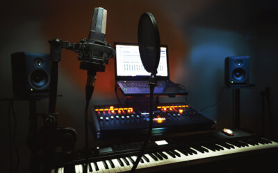 Record Killer Lead Vocals in Any Home Studio: Tips From The Pros